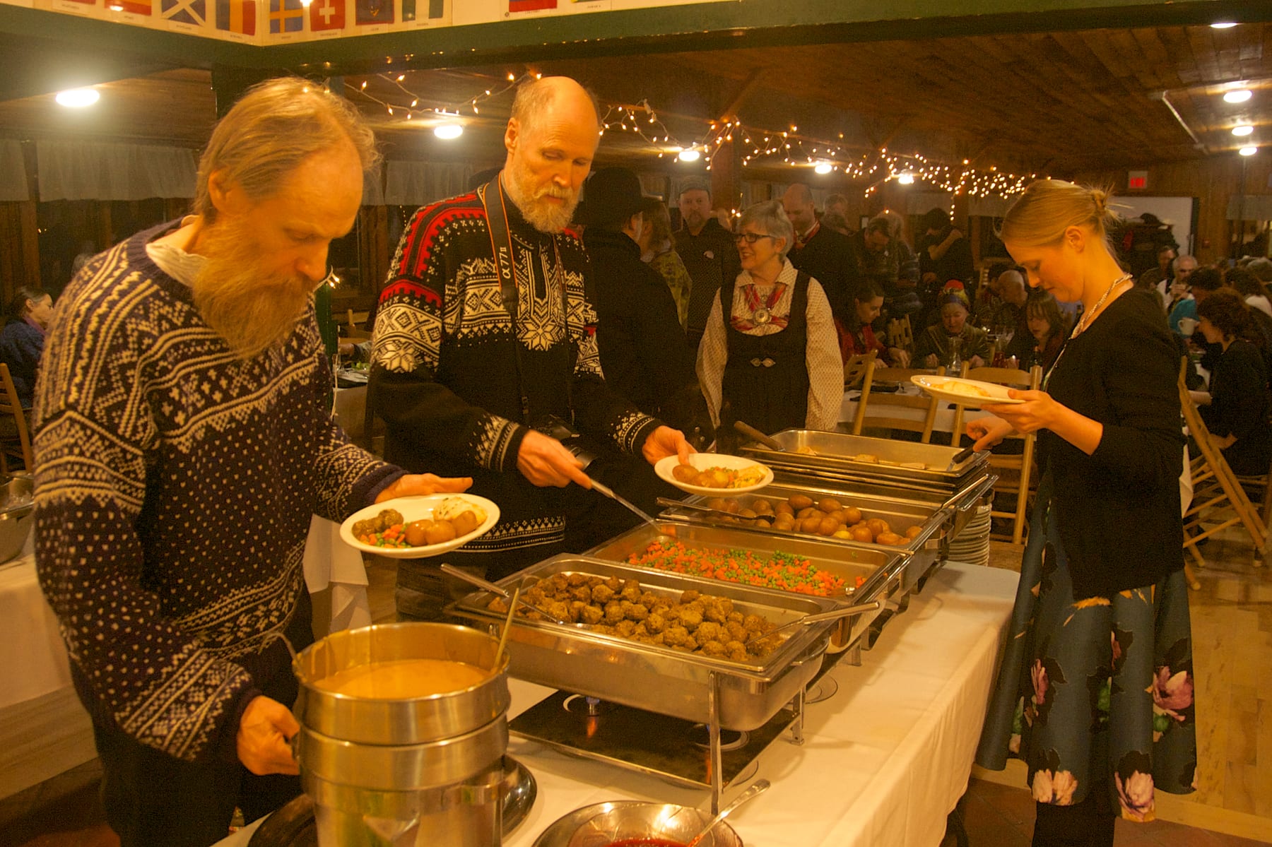 Participants serving themselves at Saturday banquet